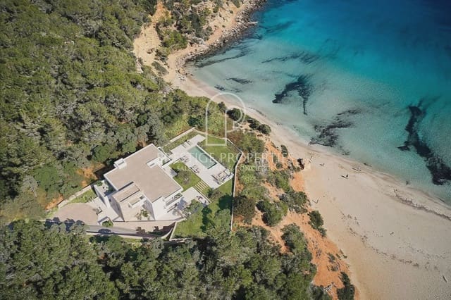 Ubebygd land til salgs i Santa Eulalia / Santa Eularia - € 5 000 000 (Ref: 9700194)