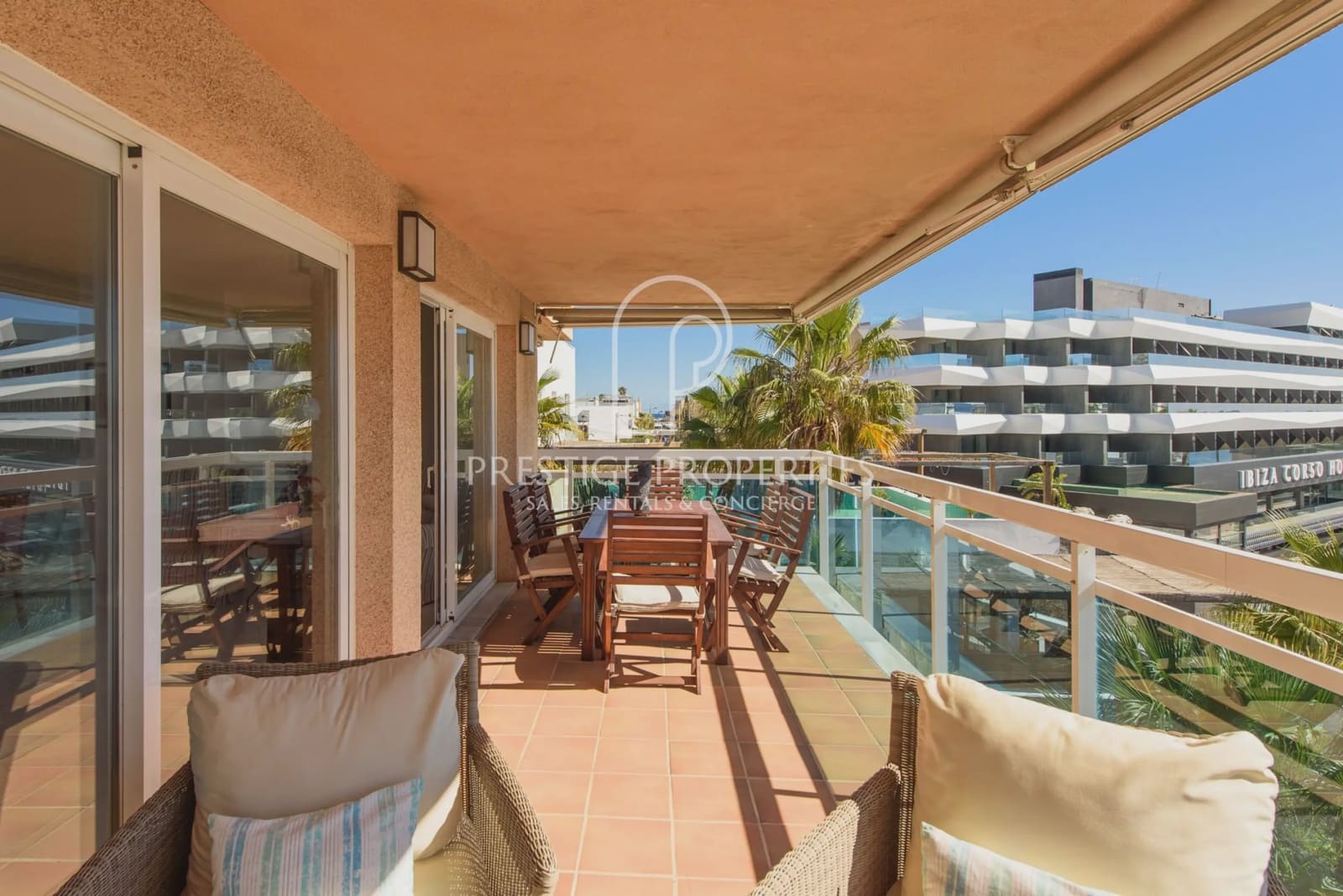 4 Zimmer Apartment zu verkaufen in Ibiza / Eivissa Stadt mit Pool Garage - 2.500.000 € (Ref: 9714299)