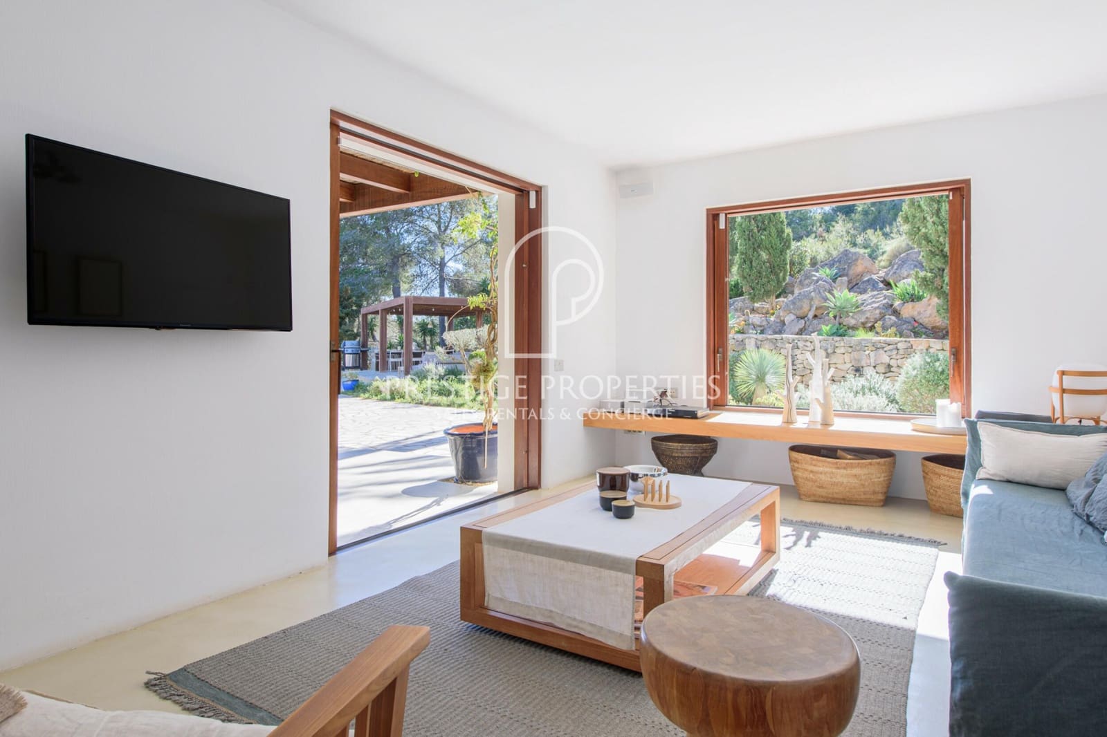 5 slaapkamer Villa te koop in Santa Eulalia / Santa Eularia met zwembad garage - € 4.950.000 (Ref: 9719195)