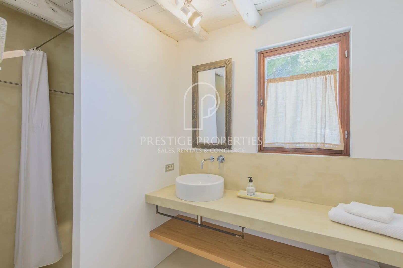 5 slaapkamer Villa te koop in Santa Eulalia / Santa Eularia met zwembad garage - € 4.950.000 (Ref: 9719195)