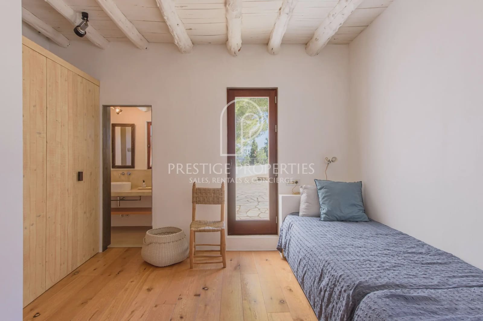 5 slaapkamer Villa te koop in Santa Eulalia / Santa Eularia met zwembad garage - € 4.950.000 (Ref: 9719195)