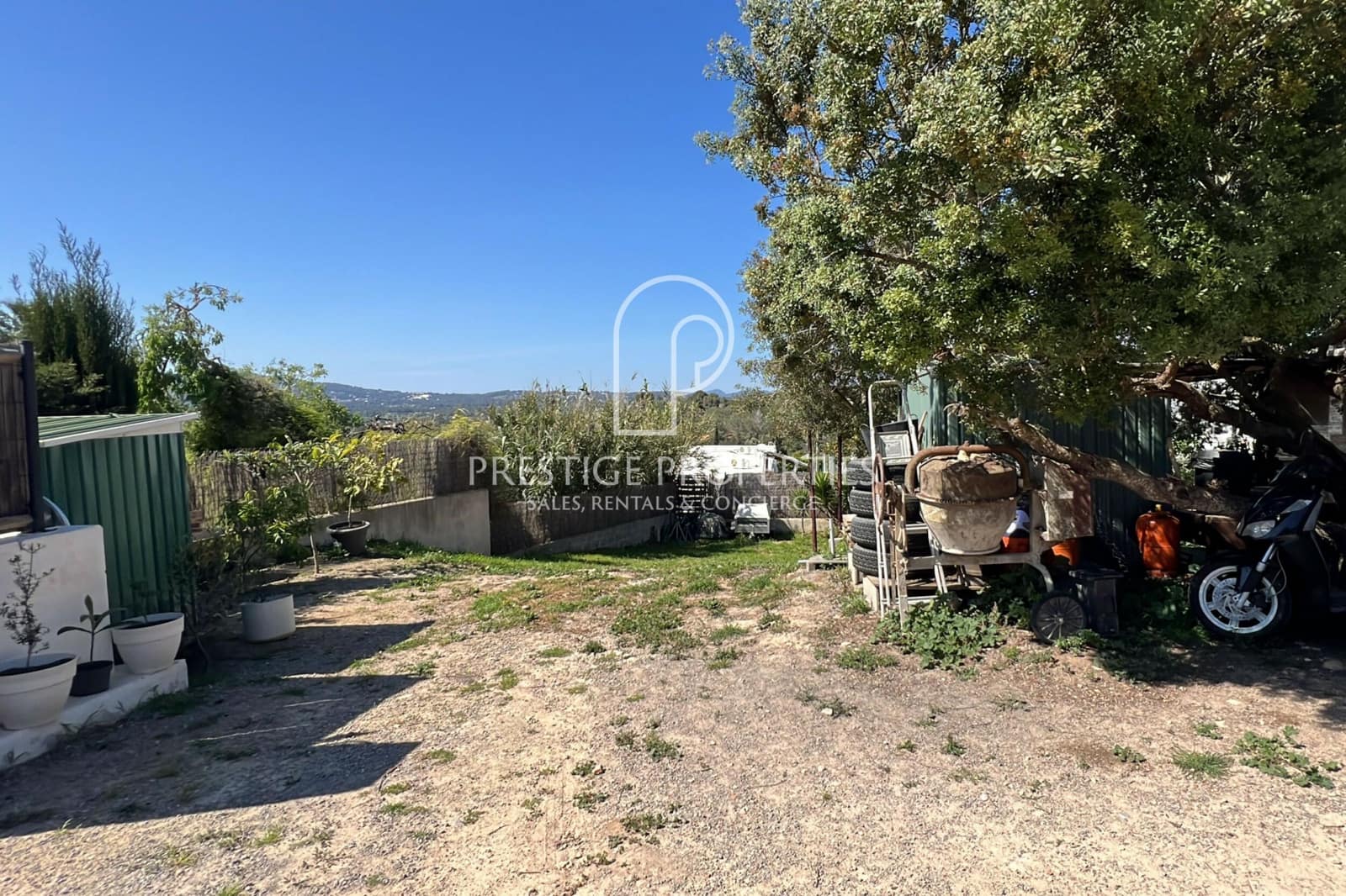 Undeveloped Land for sale in Santa Eulalia / Santa Eularia - € 550,000 (Ref: 9737772)