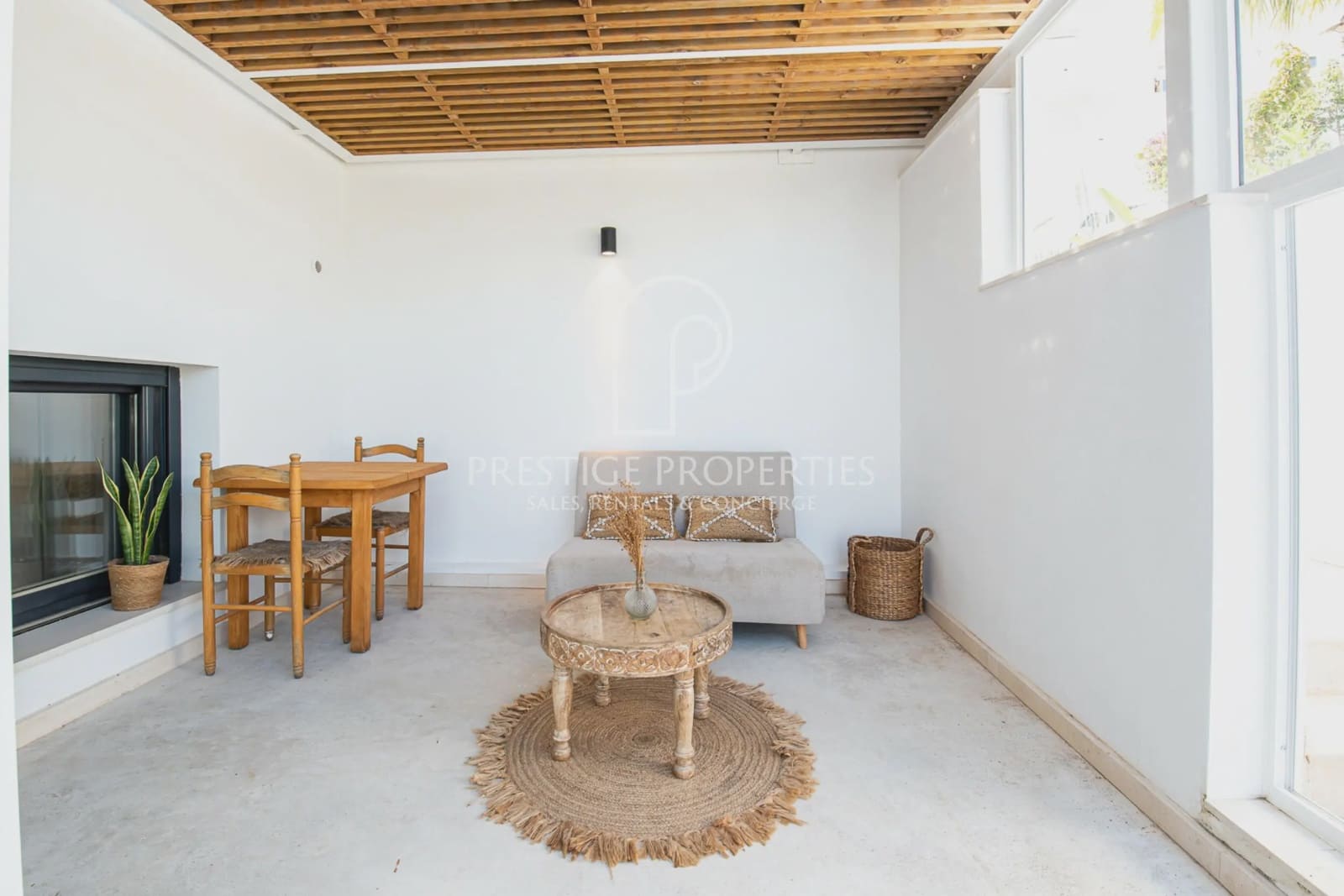 Studio for sale in San Jose / Sant Josep de Sa Talaia with pool - € 357,000 (Ref: 9788064)