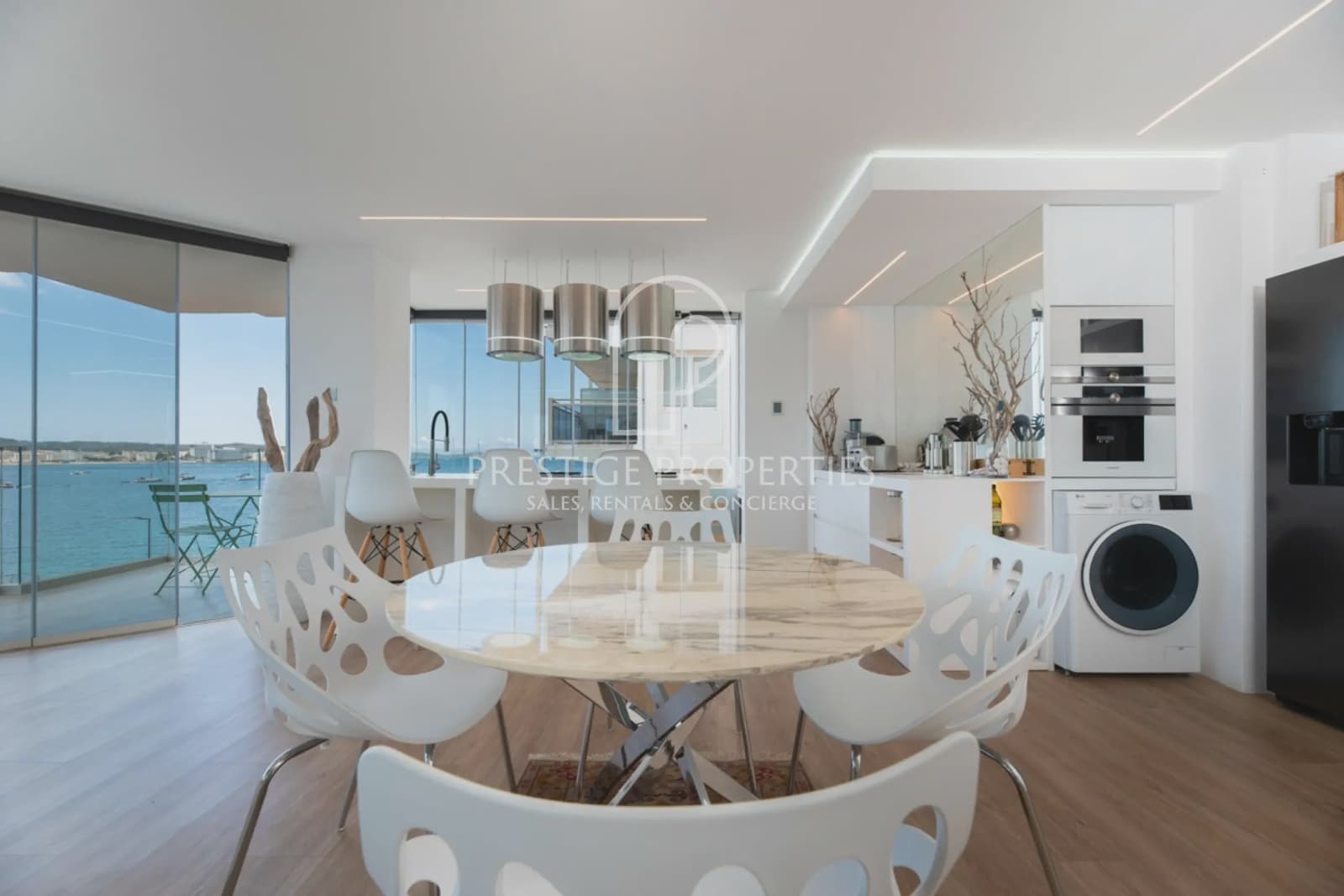 1 bedroom Apartment for sale in Sant Antoni de Portmany - € 410,000 (Ref: 9788065)