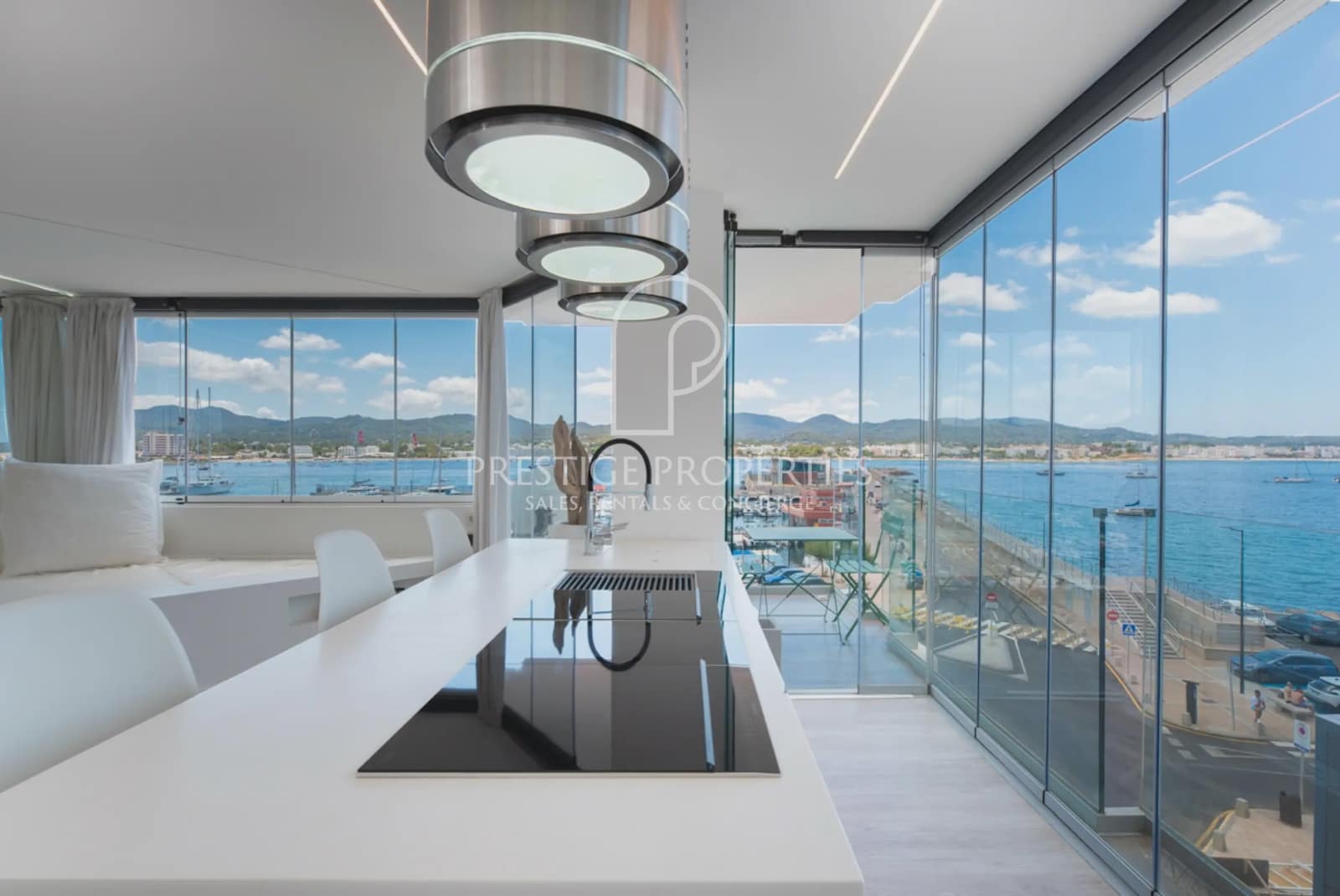 1 bedroom Apartment for sale in Sant Antoni de Portmany - € 410,000 (Ref: 9788065)