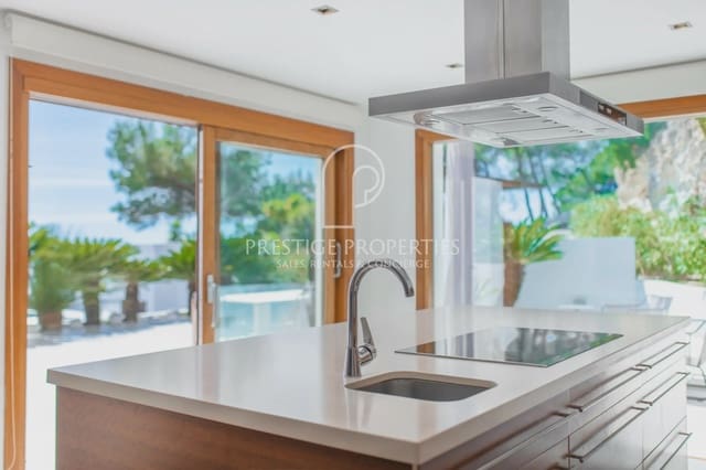 6 bedroom Villa for sale in San Jose / Sant Josep de Sa Talaia with pool - € 6,950,000 (Ref: 9815387)
