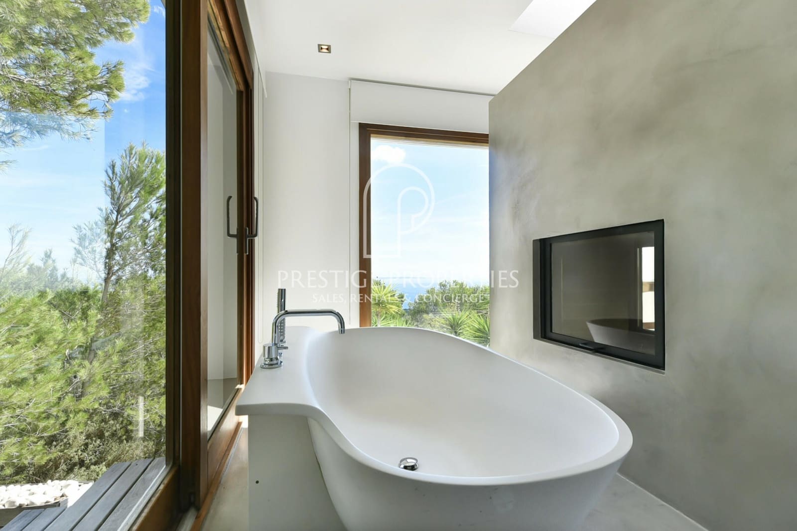 6 bedroom Villa for sale in San Jose / Sant Josep de Sa Talaia with pool - € 6,950,000 (Ref: 9815387)