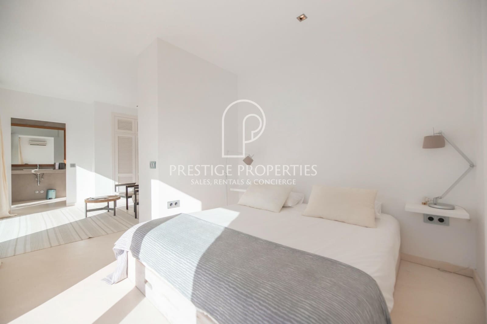 6 bedroom Villa for sale in San Jose / Sant Josep de Sa Talaia with pool - € 6,950,000 (Ref: 9815387)
