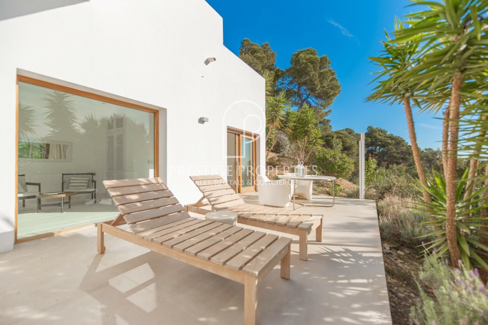 6 bedroom Villa for sale in San Jose / Sant Josep de Sa Talaia with pool - € 6,950,000 (Ref: 9815387)