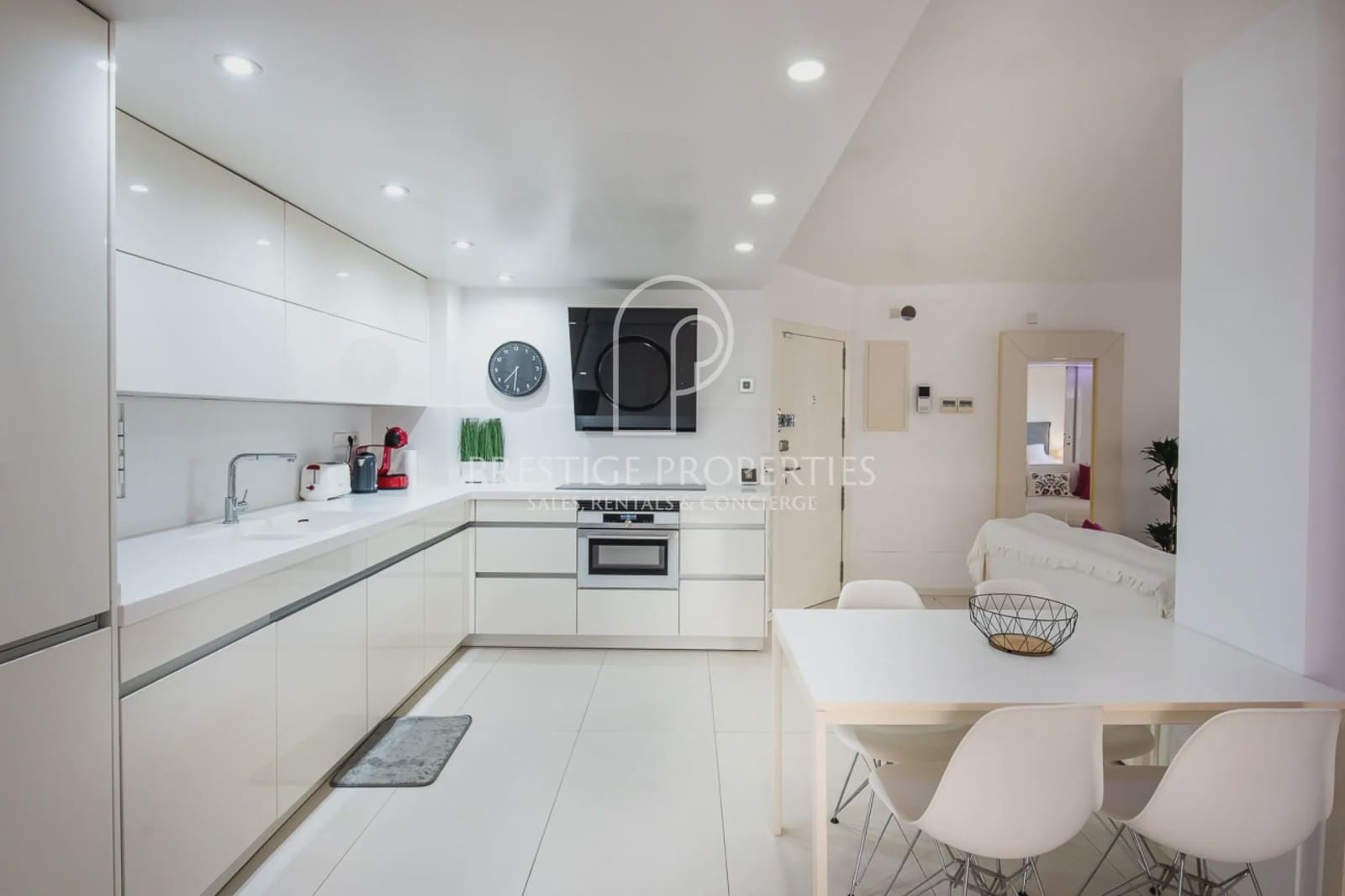 3 bedroom Apartment for sale in Ibiza / Eivissa town with pool garage - € 1,250,000 (Ref: 9838806)