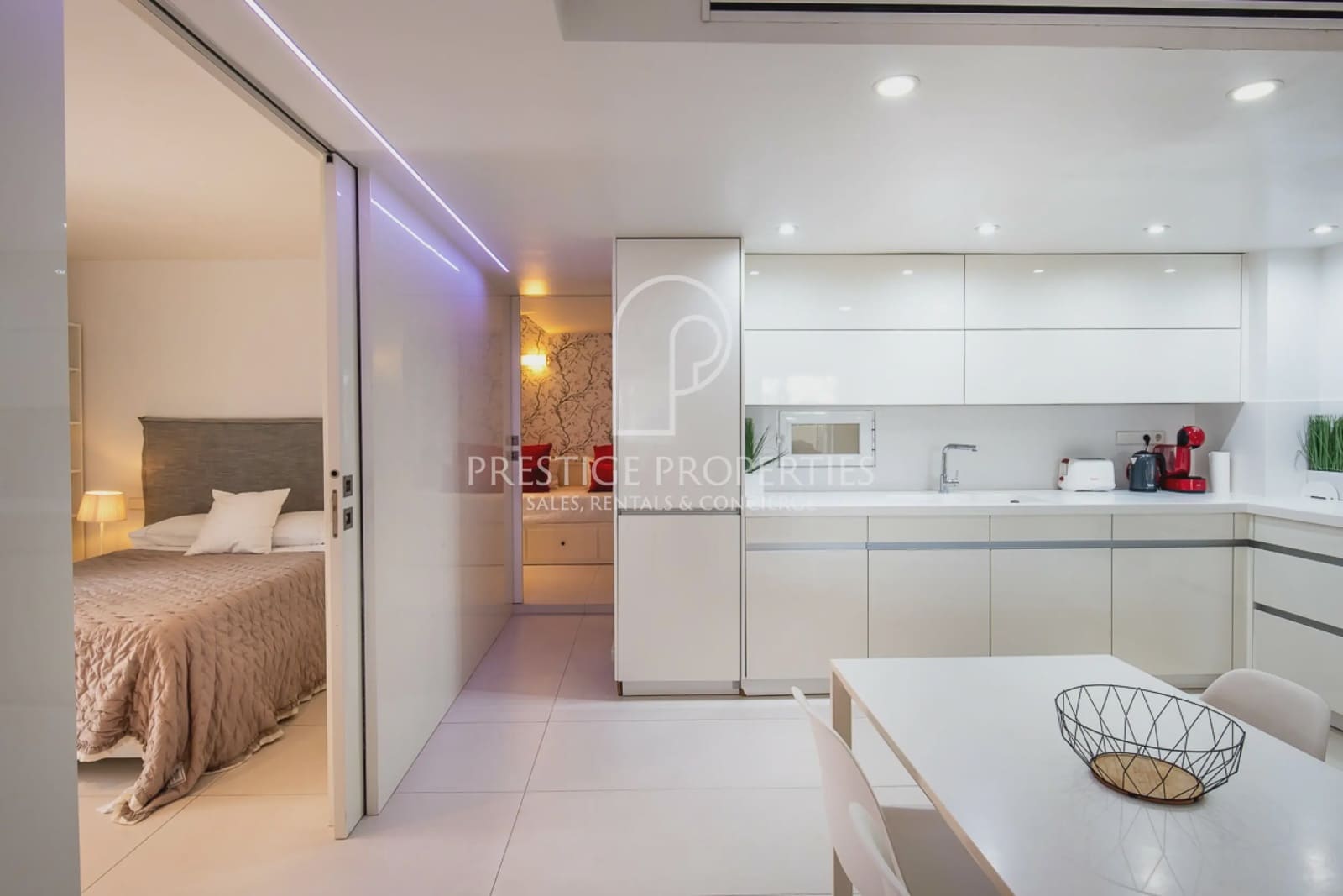 3 bedroom Apartment for sale in Ibiza / Eivissa town with pool garage - € 1,250,000 (Ref: 9838806)