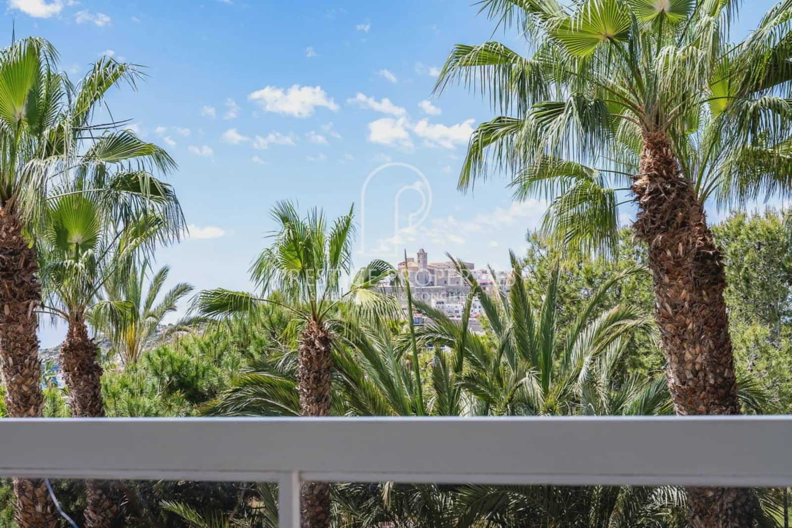 3 bedroom Apartment for sale in Ibiza / Eivissa town with pool garage - € 1,250,000 (Ref: 9838806)