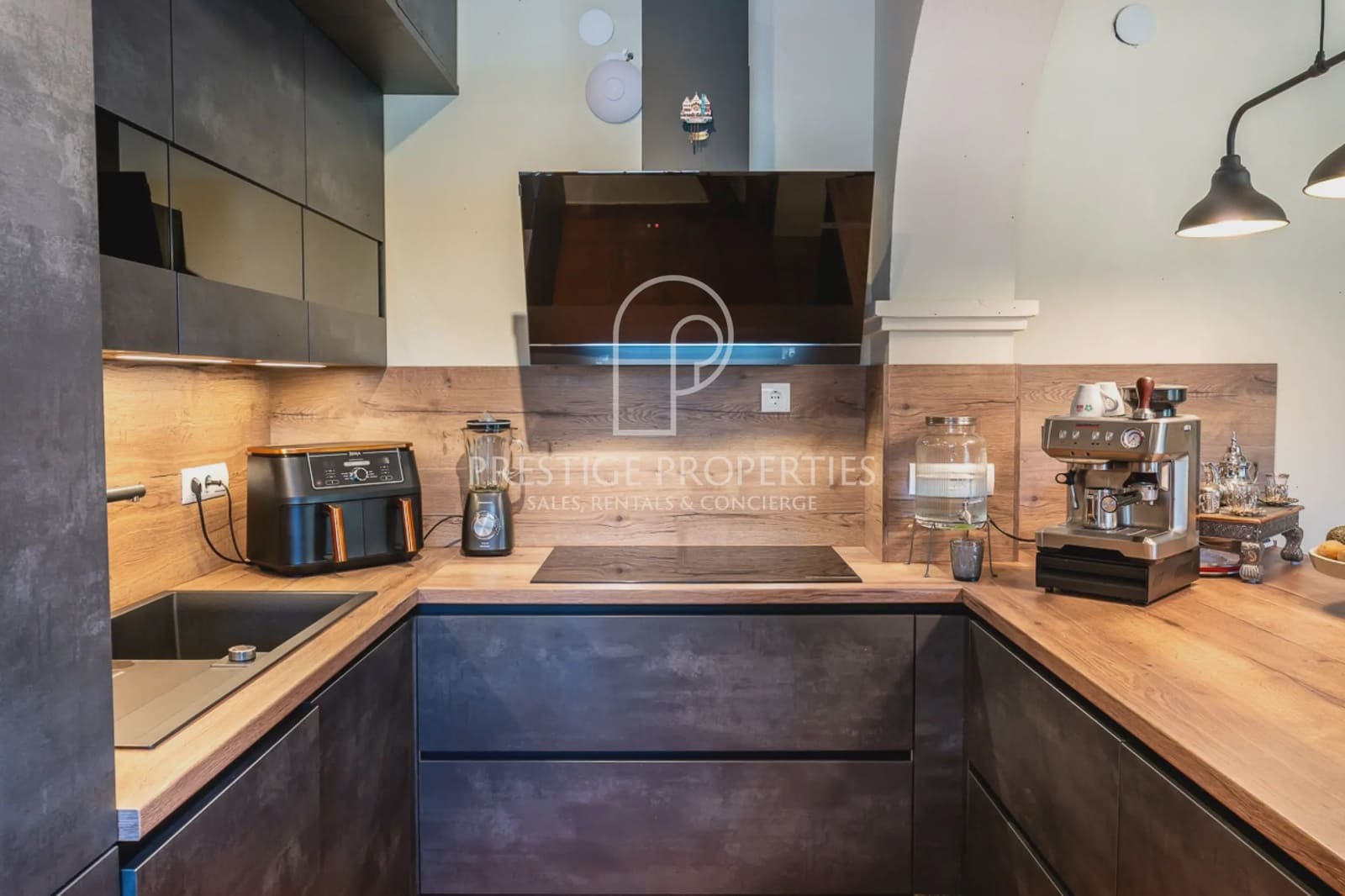 5 bedroom Villa for sale in Santa Eulalia / Santa Eularia with pool garage - € 1,825,000 (Ref: 9858984)