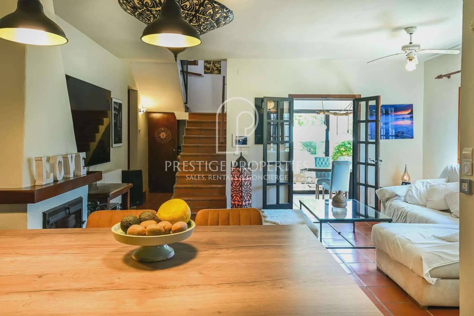 5 bedroom Villa for sale in Santa Eulalia / Santa Eularia with pool garage - € 1,825,000 (Ref: 9858984)