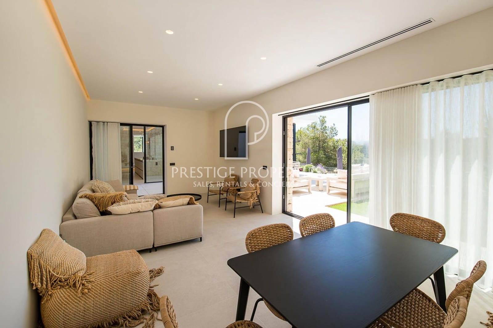 7 bedroom Villa for sale in Santa Eulalia / Santa Eularia with pool garage - € 7,800,000 (Ref: 9858985)