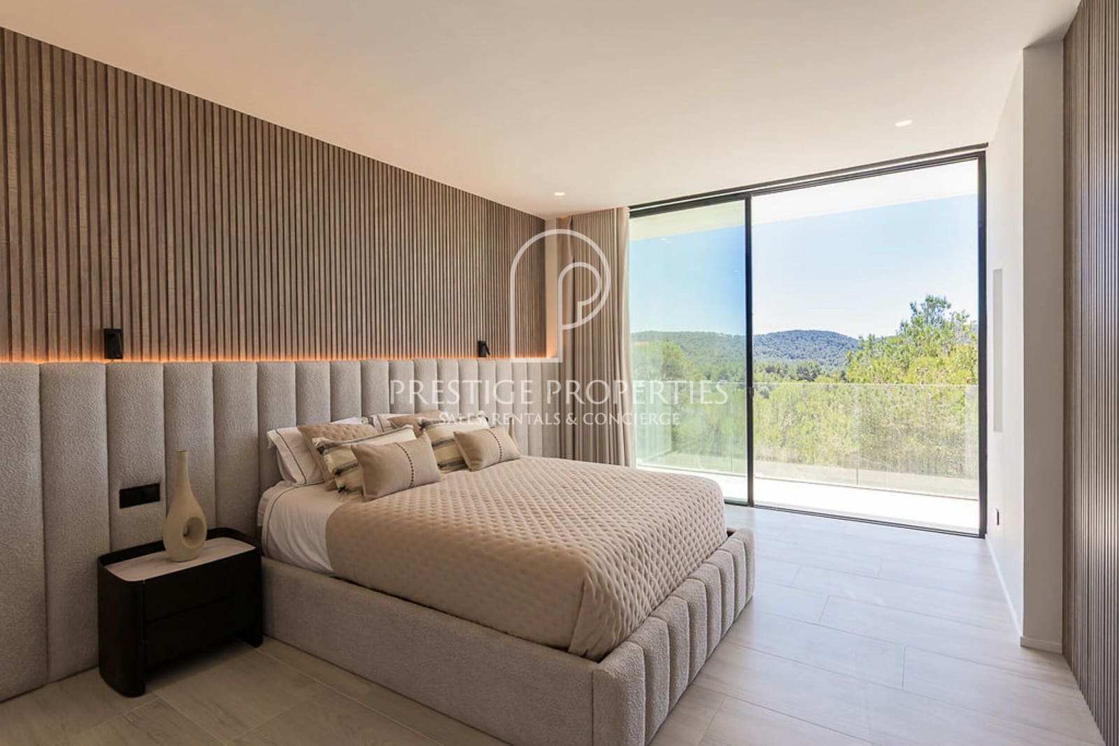 7 bedroom Villa for sale in Santa Eulalia / Santa Eularia with pool garage - € 7,800,000 (Ref: 9858985)