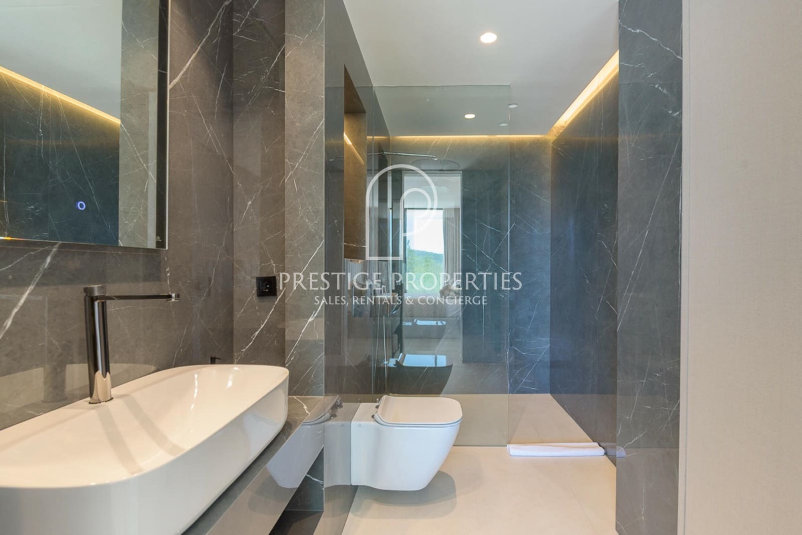 7 soverom Villa til salgs i Santa Eulalia / Santa Eularia med svømmebasseng garasje - € 7 800 000 (Ref: 9858985)