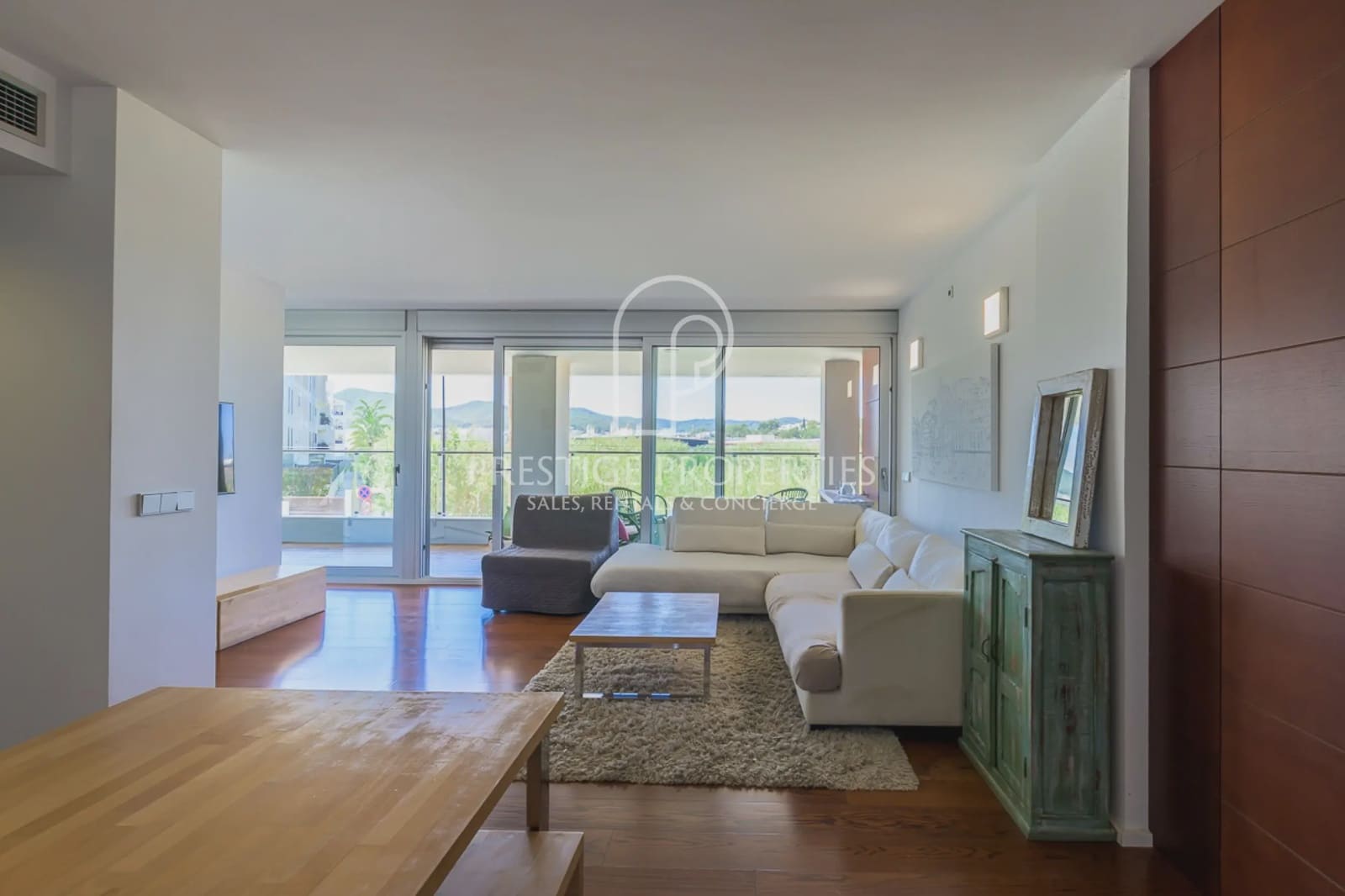 1 sypialnia Apartament na sprzedaż w Miasto Ibiza / Eivissa z basenem garażem - 520 000 € (Ref: 9863902)