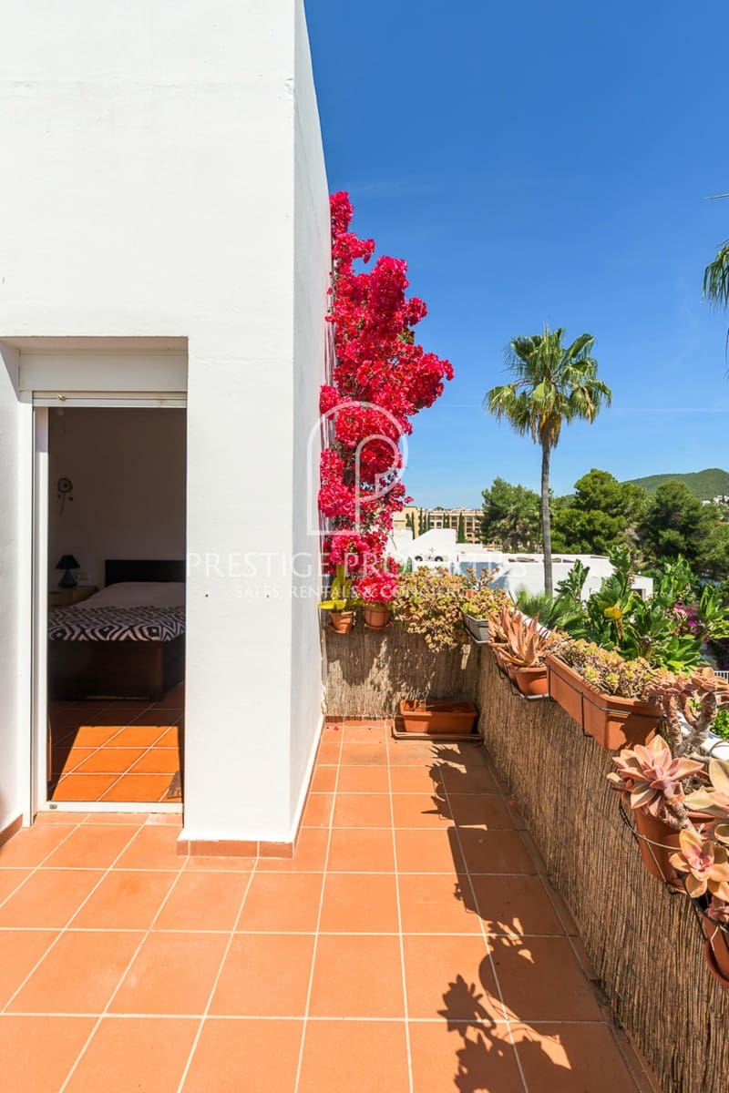 3 bedroom Terraced Villa for sale in Santa Eulalia / Santa Eularia with pool garage - € 1,150,000 (Ref: 9877767)