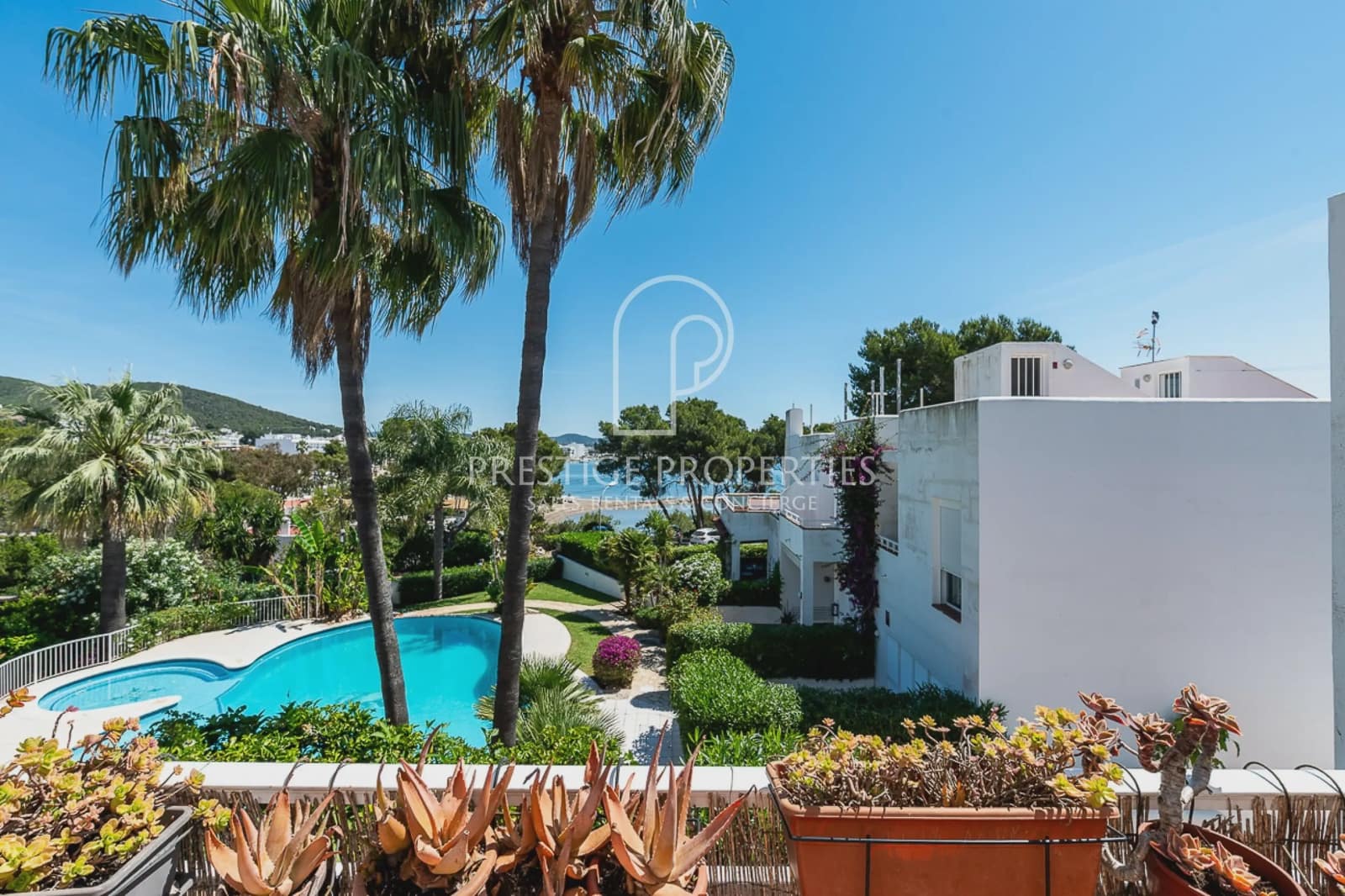 3 bedroom Terraced Villa for sale in Santa Eulalia / Santa Eularia with pool garage - € 1,150,000 (Ref: 9877767)