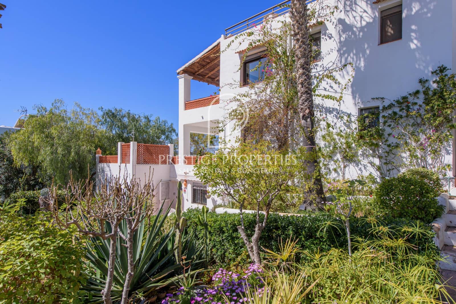 3 bedroom Villa for sale in Santa Eulalia / Santa Eularia with pool garage - € 2,600,000 (Ref: 9877768)