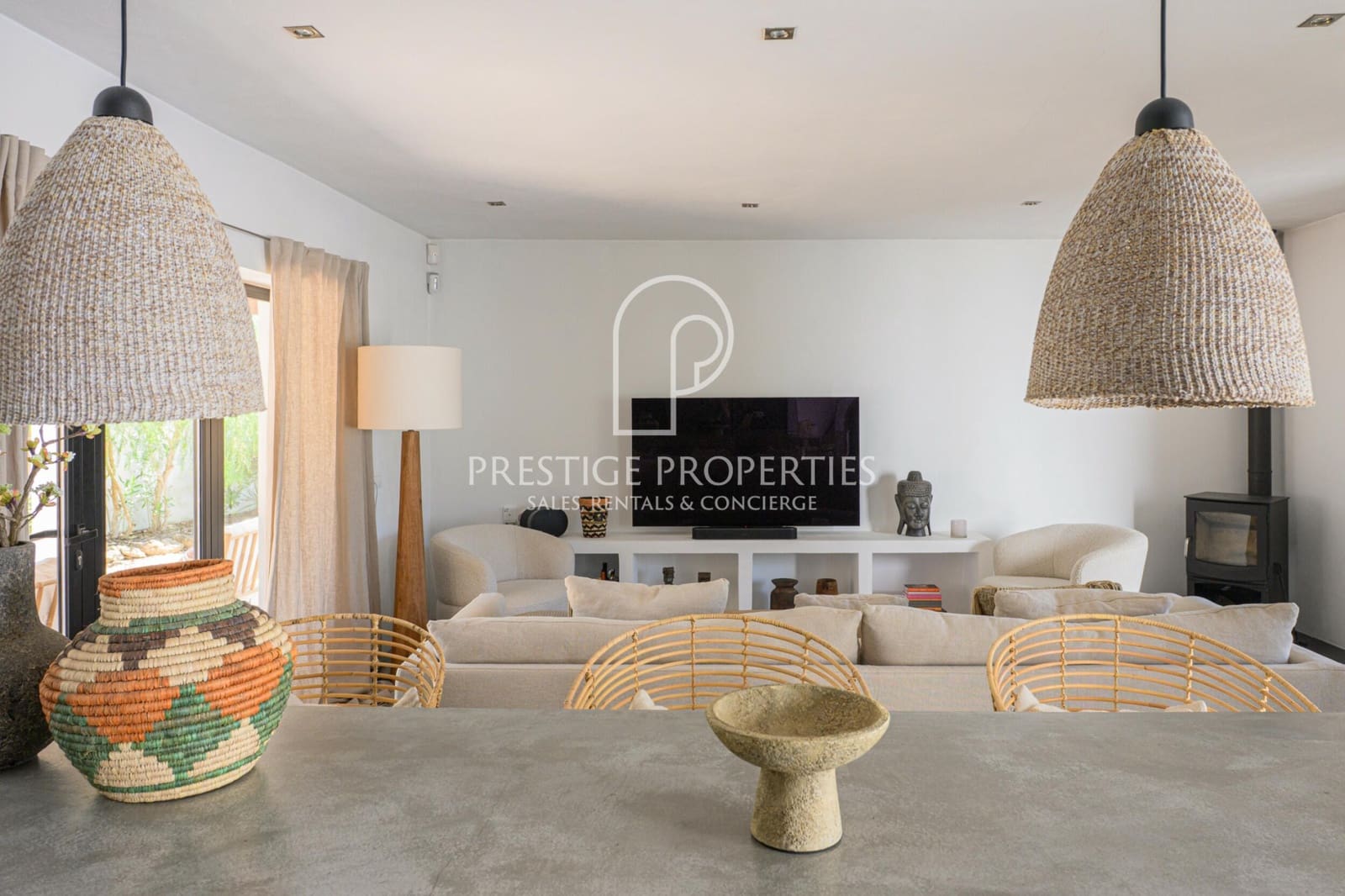 4 bedroom Villa for sale in Sant Antoni de Portmany with pool garage - € 3,200,000 (Ref: 9883872)