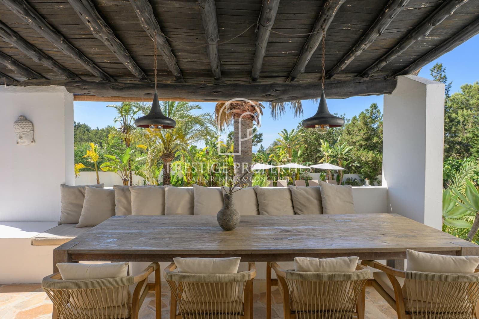 4 bedroom Villa for sale in Sant Antoni de Portmany with pool garage - € 3,200,000 (Ref: 9883872)