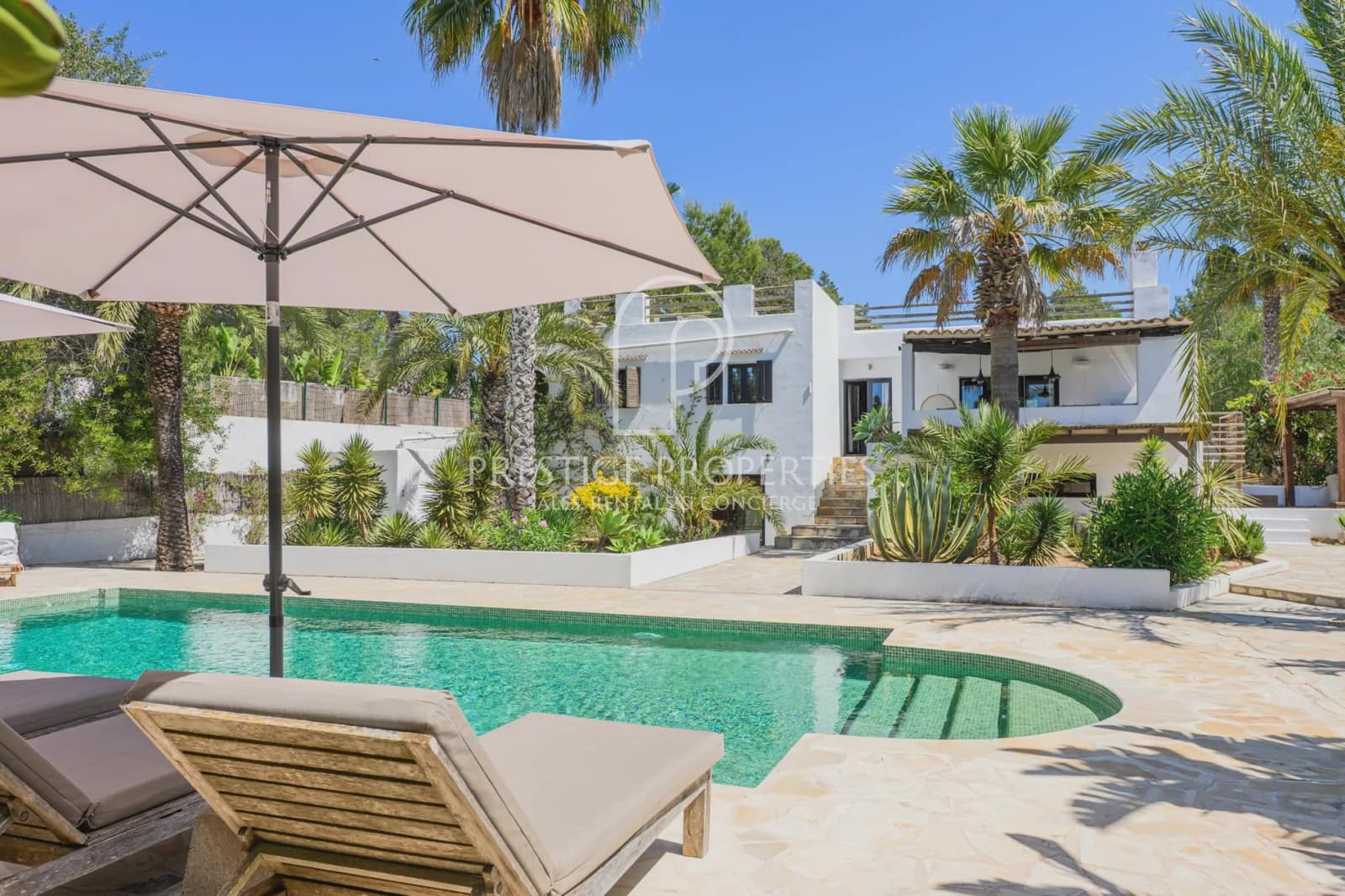 4 bedroom Villa for sale in Sant Antoni de Portmany with pool garage - € 3,200,000 (Ref: 9883872)