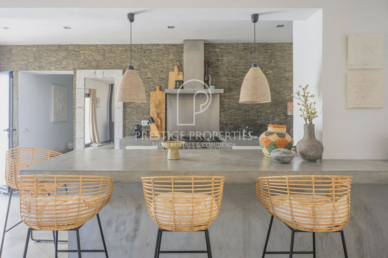 4 bedroom Villa for sale in Sant Antoni de Portmany with pool garage - € 3,200,000 (Ref: 9883872)