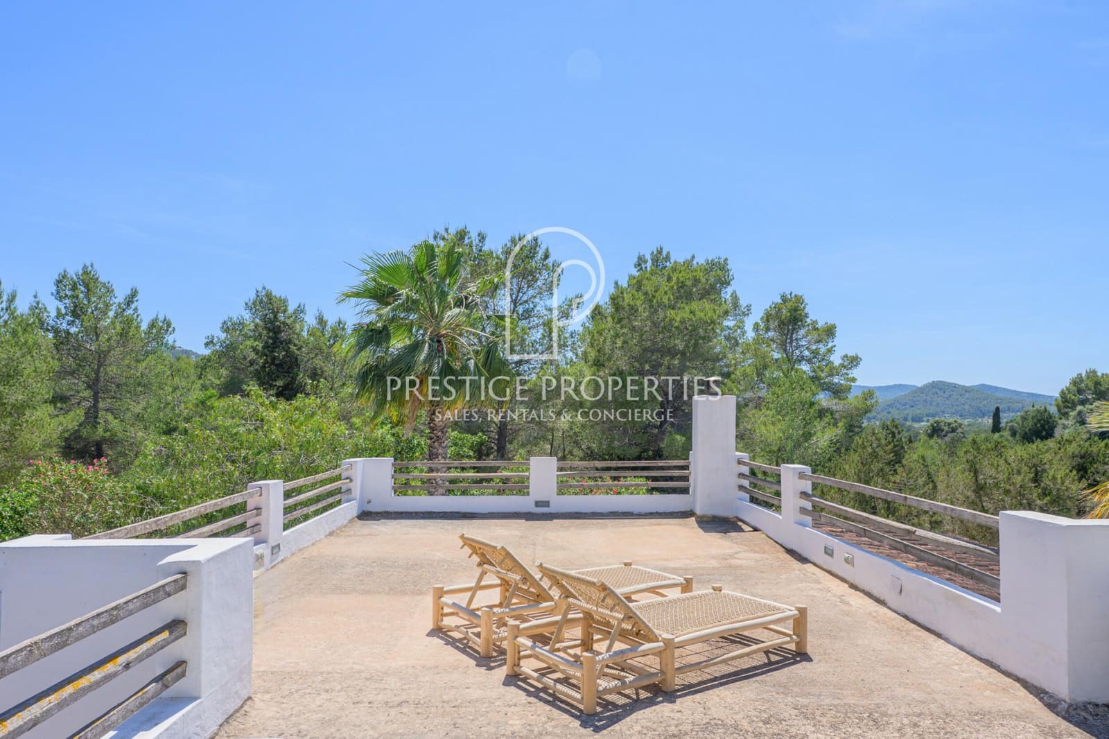 4 bedroom Villa for sale in Sant Antoni de Portmany with pool garage - € 3,200,000 (Ref: 9883872)