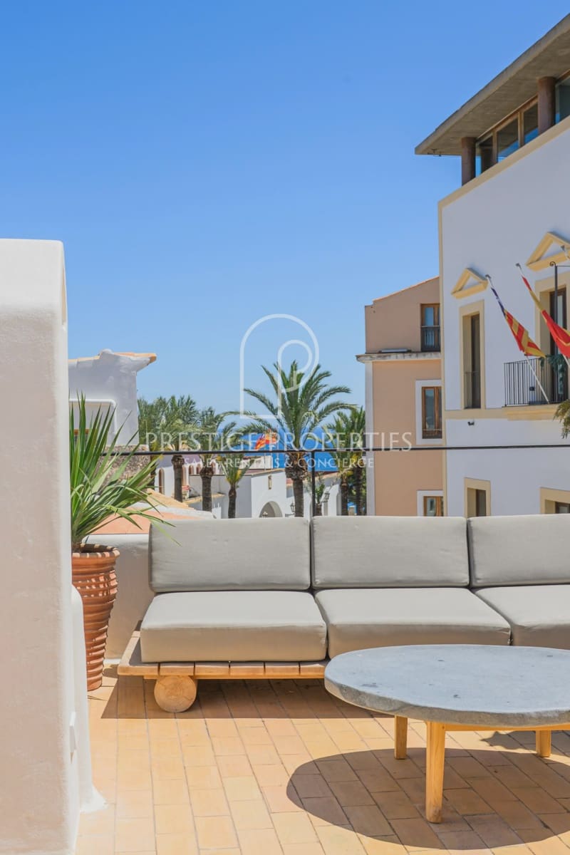 3 makuuhuone Huoneisto myytävänä paikassa Ibiza kaupunki - 1 650 000 € (Ref: 9909878)