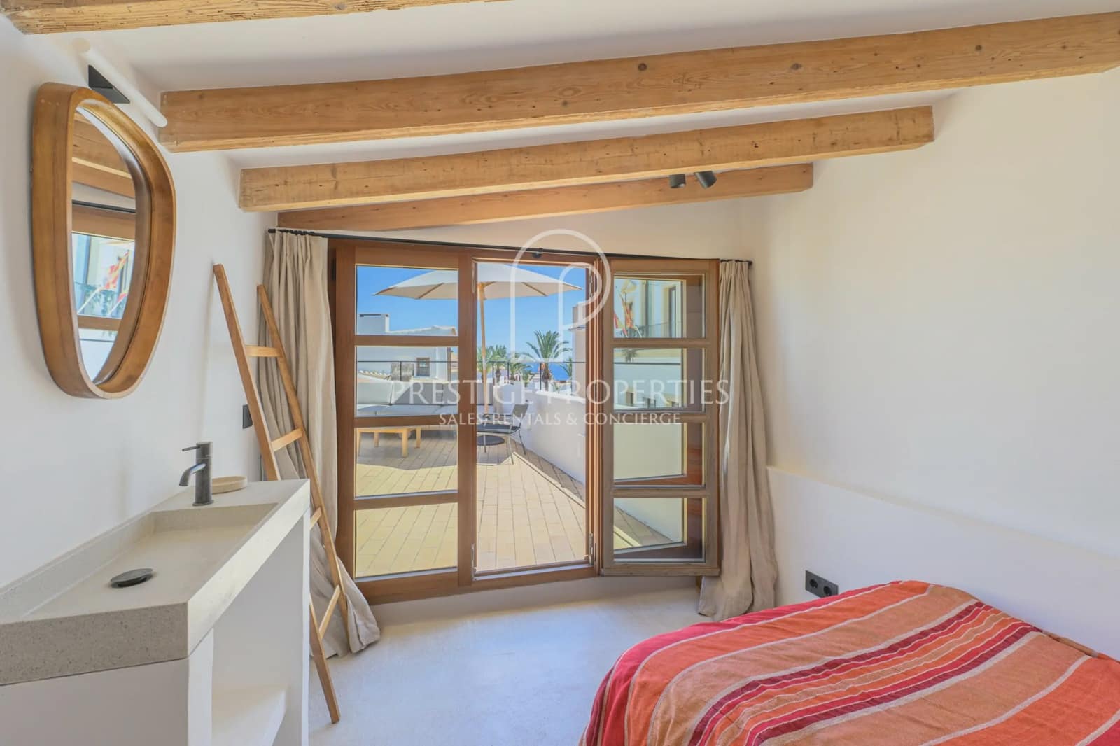3 makuuhuone Huoneisto myytävänä paikassa Ibiza kaupunki - 1 650 000 € (Ref: 9909878)