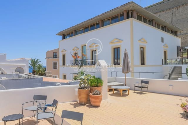 3 makuuhuone Huoneisto myytävänä paikassa Ibiza kaupunki - 1 650 000 € (Ref: 9909878)