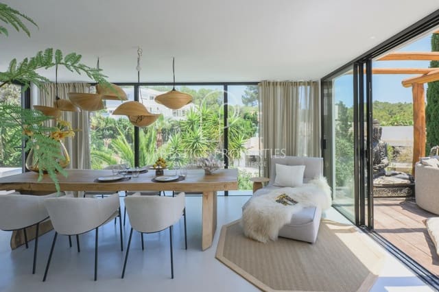 5 Zimmer Villa zu verkaufen in Santa Eulalia / Santa Eularia mit Pool Garage - 2.895.000 € (Ref: 9919194)