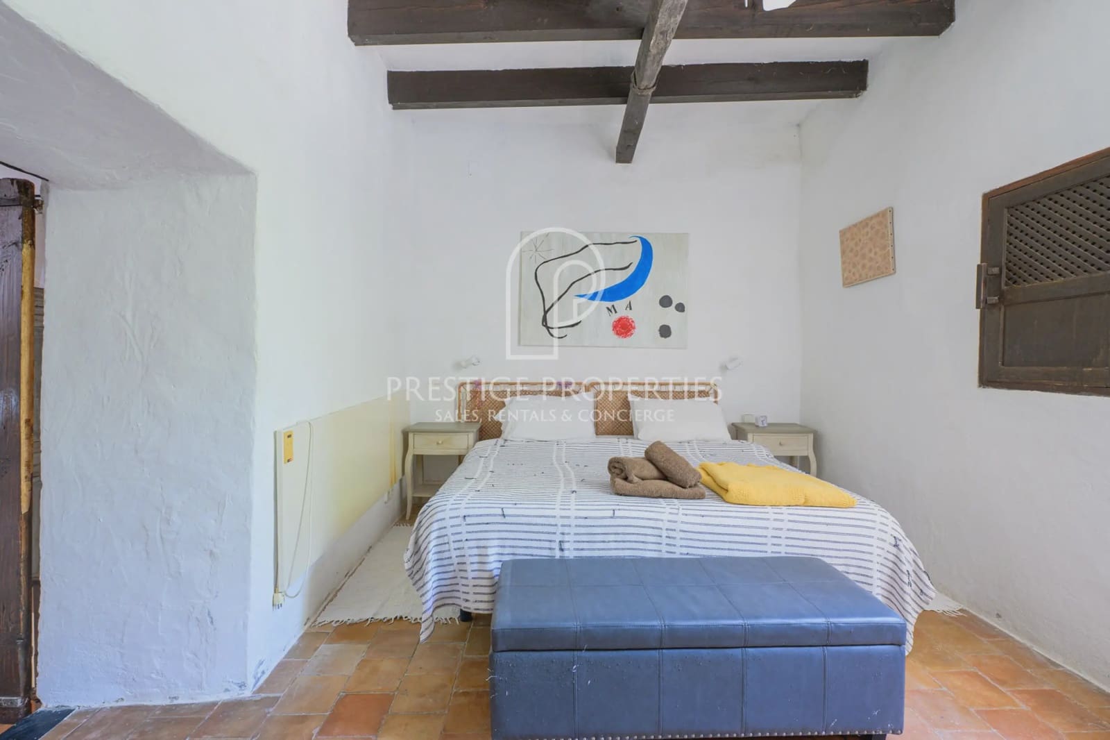 5 soveværelse Finca/Landehus til salg i Santa Eulalia / Santa Eularia med swimmingpool garage - € 3.700.000 (Ref: 9926606)