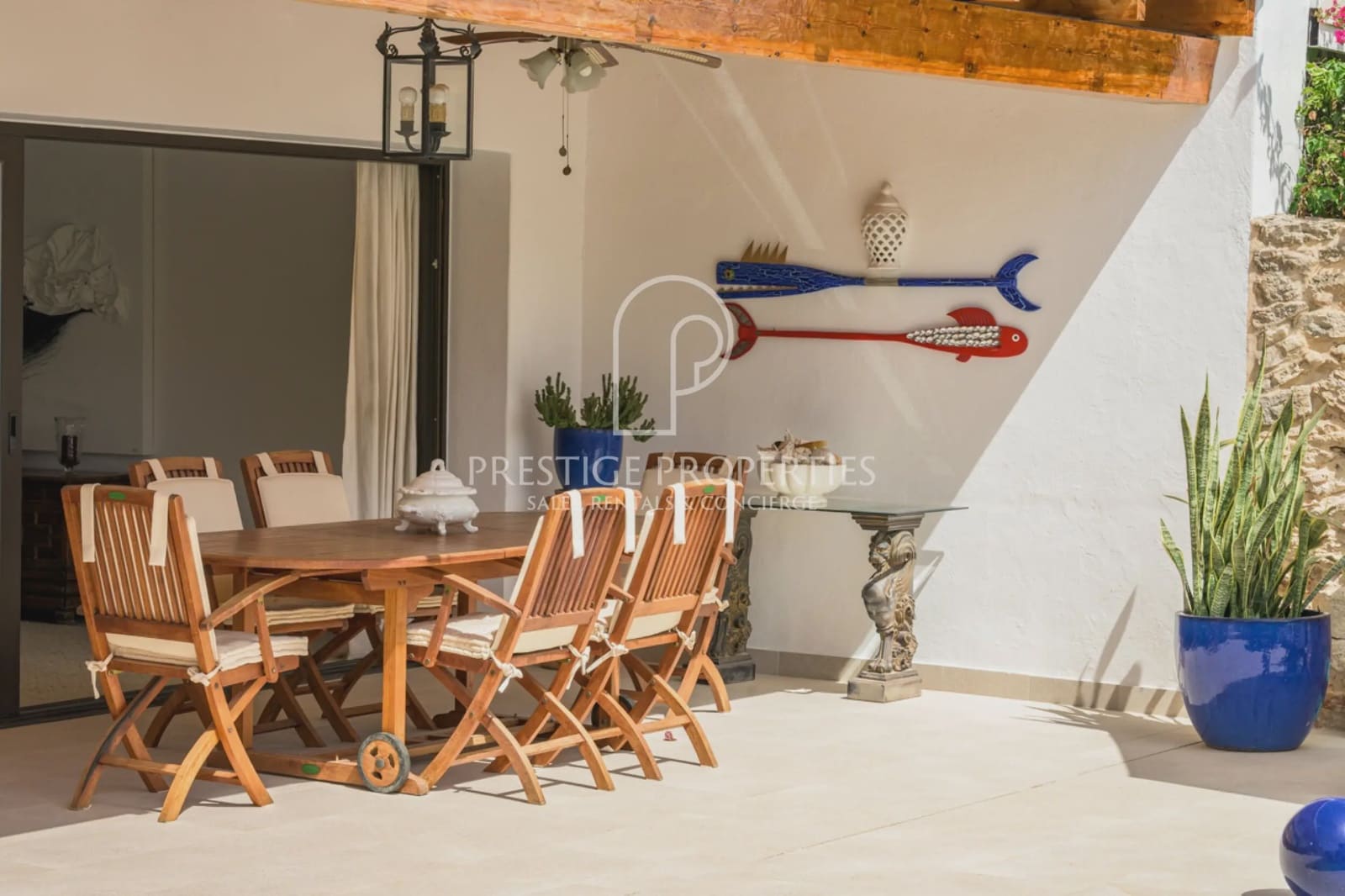 2 bedroom Terraced Villa for sale in Santa Eulalia / Santa Eularia with pool garage - € 1,400,000 (Ref: 9928628)