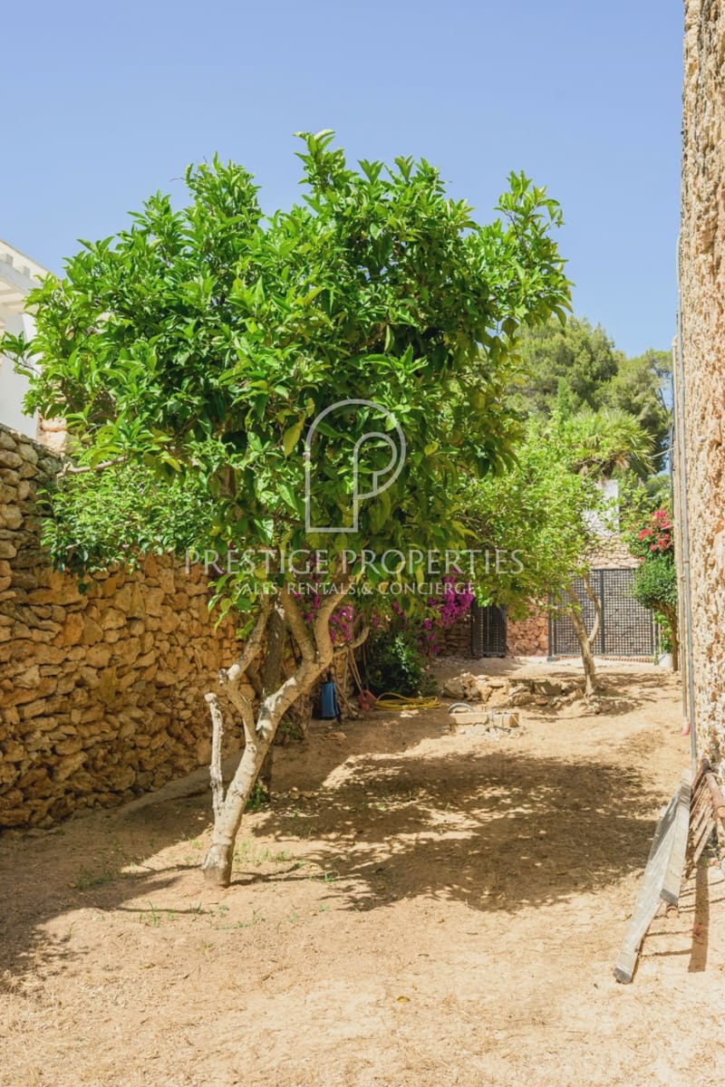 2 bedroom Terraced Villa for sale in Santa Eulalia / Santa Eularia with pool garage - € 1,400,000 (Ref: 9928628)
