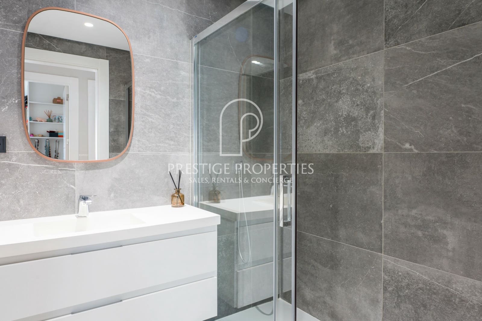 3 bedroom Apartment for sale in Santa Eulalia / Santa Eularia with pool garage - € 1,400,000 (Ref: 9953620)