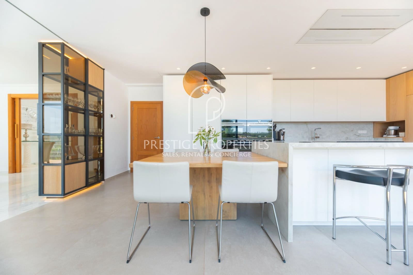 Chalet de 9 habitaciones en Santa Eulalia / Santa Eularia en venta con piscina garaje - 7.500.000 € (Ref: 9956687)