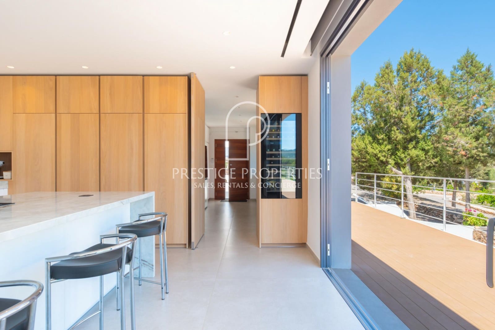Chalet de 9 habitaciones en Santa Eulalia / Santa Eularia en venta con piscina garaje - 7.500.000 € (Ref: 9956687)