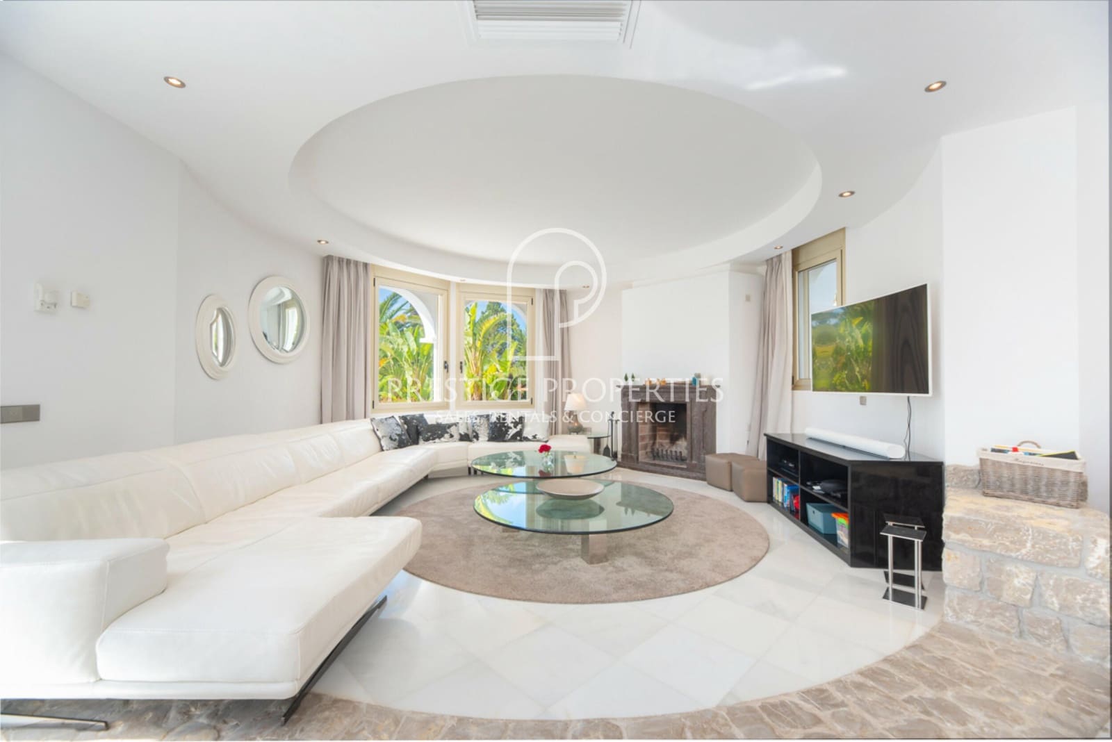 Chalet de 9 habitaciones en Santa Eulalia / Santa Eularia en venta con piscina garaje - 7.500.000 € (Ref: 9956687)