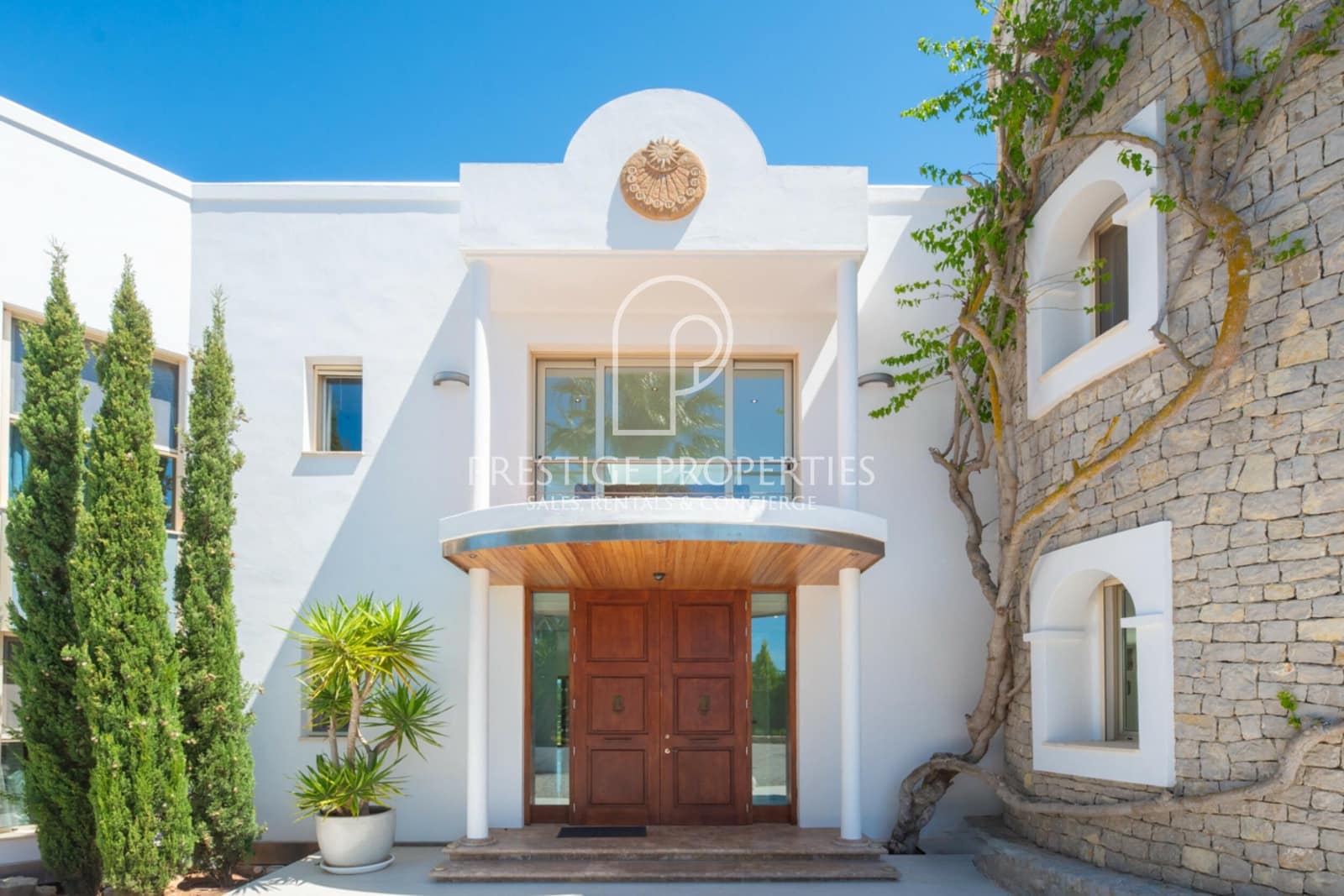 Chalet de 9 habitaciones en Santa Eulalia / Santa Eularia en venta con piscina garaje - 7.500.000 € (Ref: 9956687)
