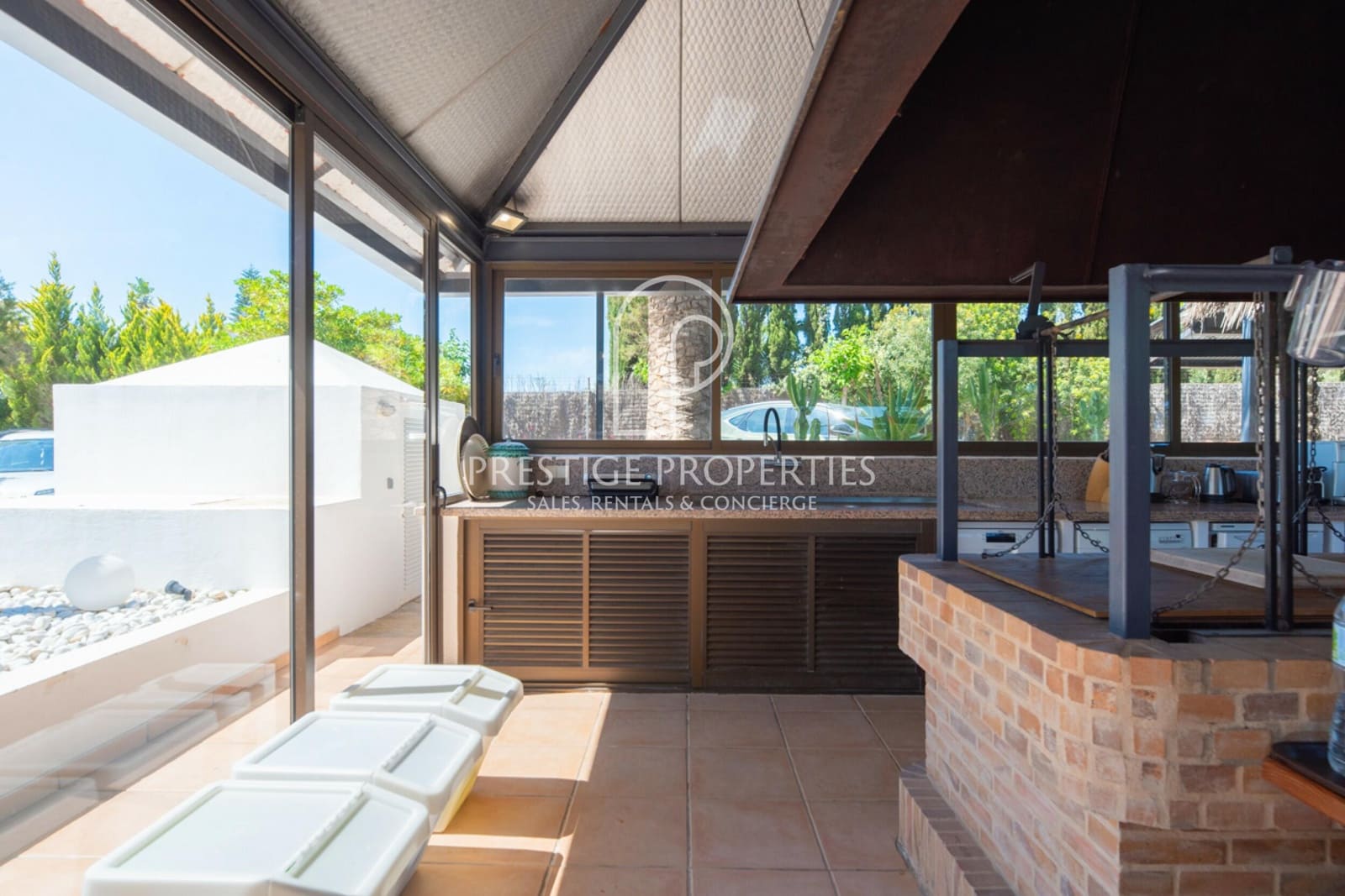 Chalet de 9 habitaciones en Santa Eulalia / Santa Eularia en venta con piscina garaje - 7.500.000 € (Ref: 9956687)
