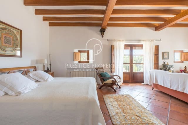 5 soverom Finca/Herregård til salgs i Santa Eulalia / Santa Eularia med garasje - € 3 500 000 (Ref: 9961837)
