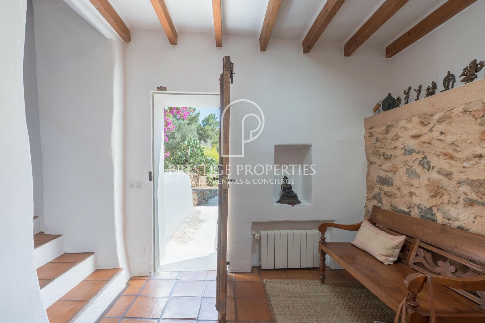 5 bedroom Finca/Country House for sale in Santa Eulalia / Santa Eularia with garage - € 3,500,000 (Ref: 9961837)