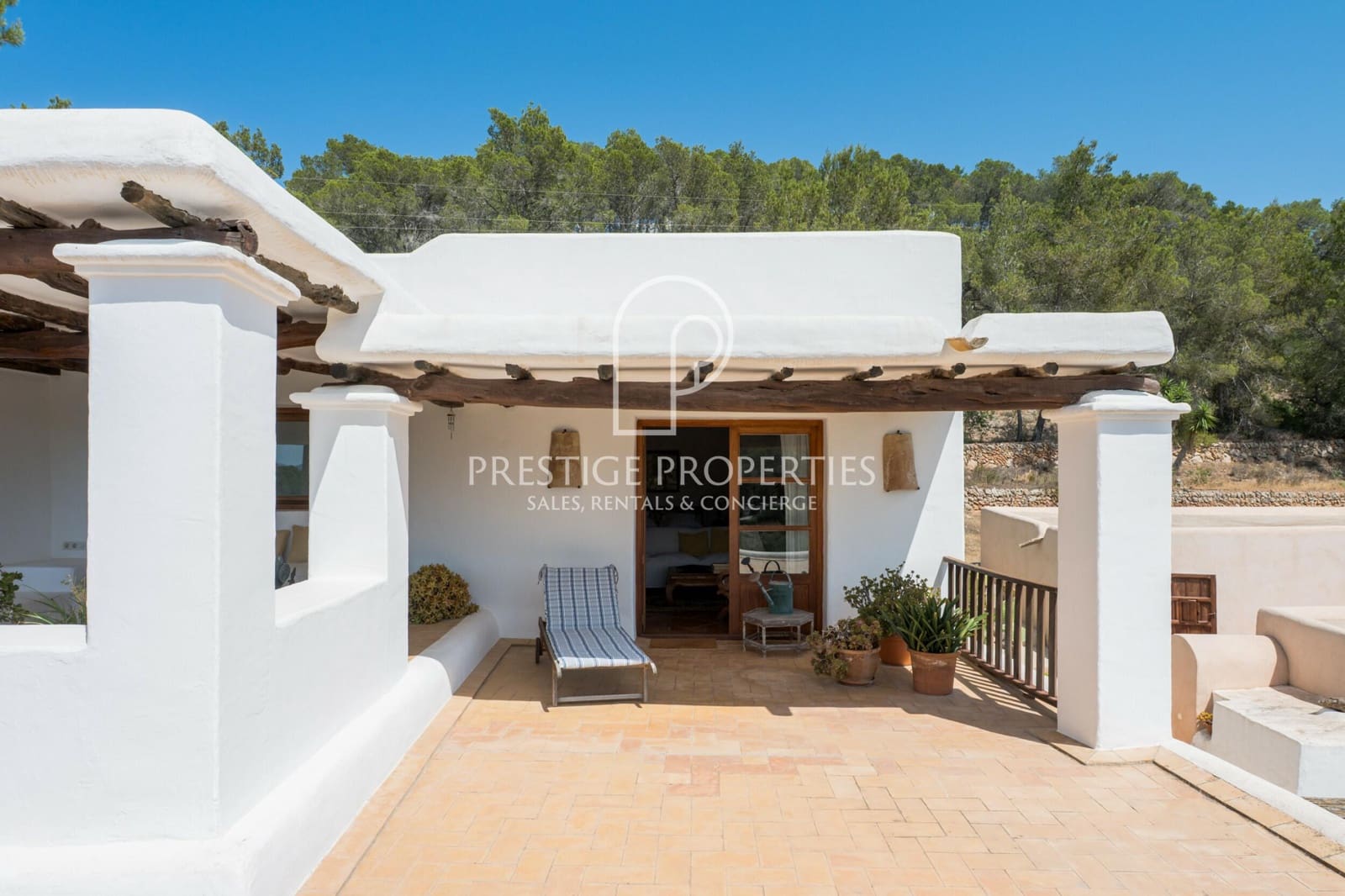5 bedroom Finca/Country House for sale in Santa Eulalia / Santa Eularia with garage - € 3,500,000 (Ref: 9961837)
