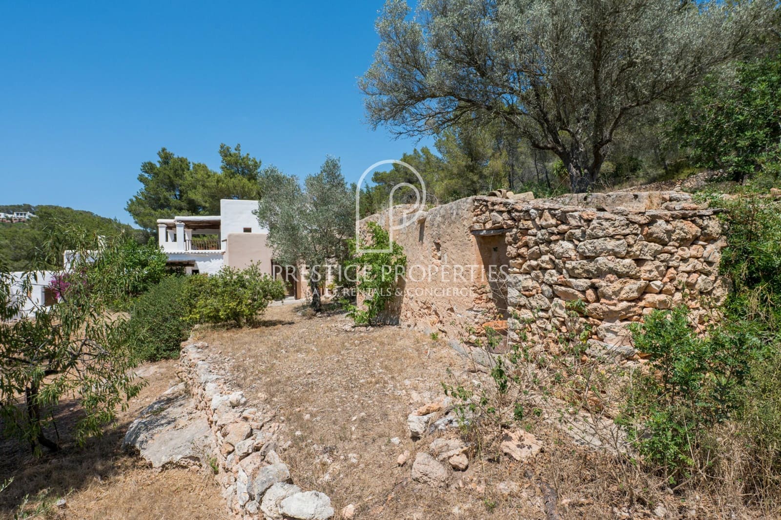 5 bedroom Finca/Country House for sale in Santa Eulalia / Santa Eularia with garage - € 3,500,000 (Ref: 9961837)