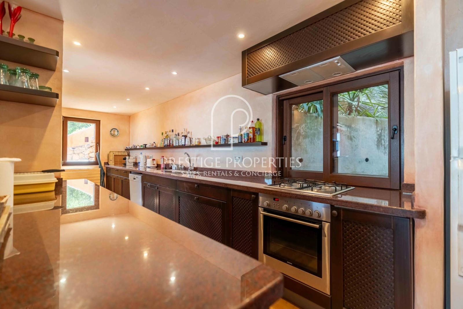 Chalet de 7 habitaciones en San Jose / Sant Josep de Sa Talaia en venta con piscina garaje - 9.000.000 € (Ref: 9986227)