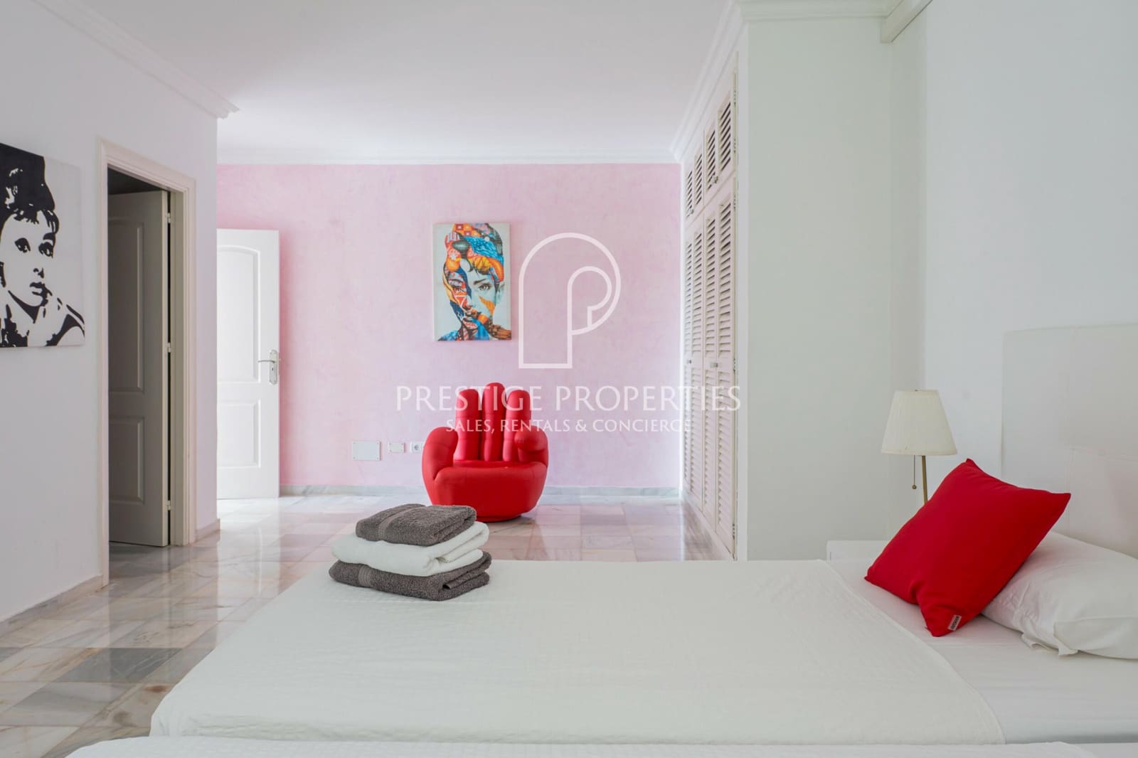 12 makuuhuone Huvila myytävänä paikassa Santa Eulalia / Santa Eularia mukana uima-altaan 
autotalli - 13 500 000 € (Ref: 9986228)
