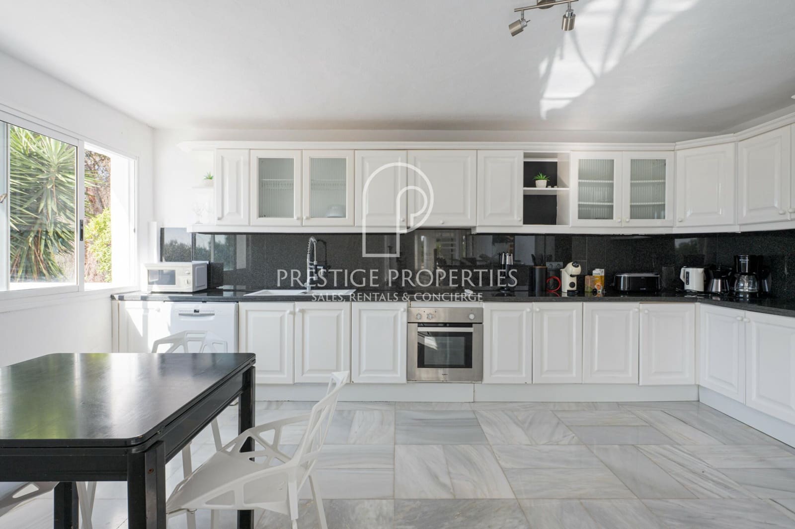 12 makuuhuone Huvila myytävänä paikassa Santa Eulalia / Santa Eularia mukana uima-altaan 
autotalli - 13 500 000 € (Ref: 9986228)